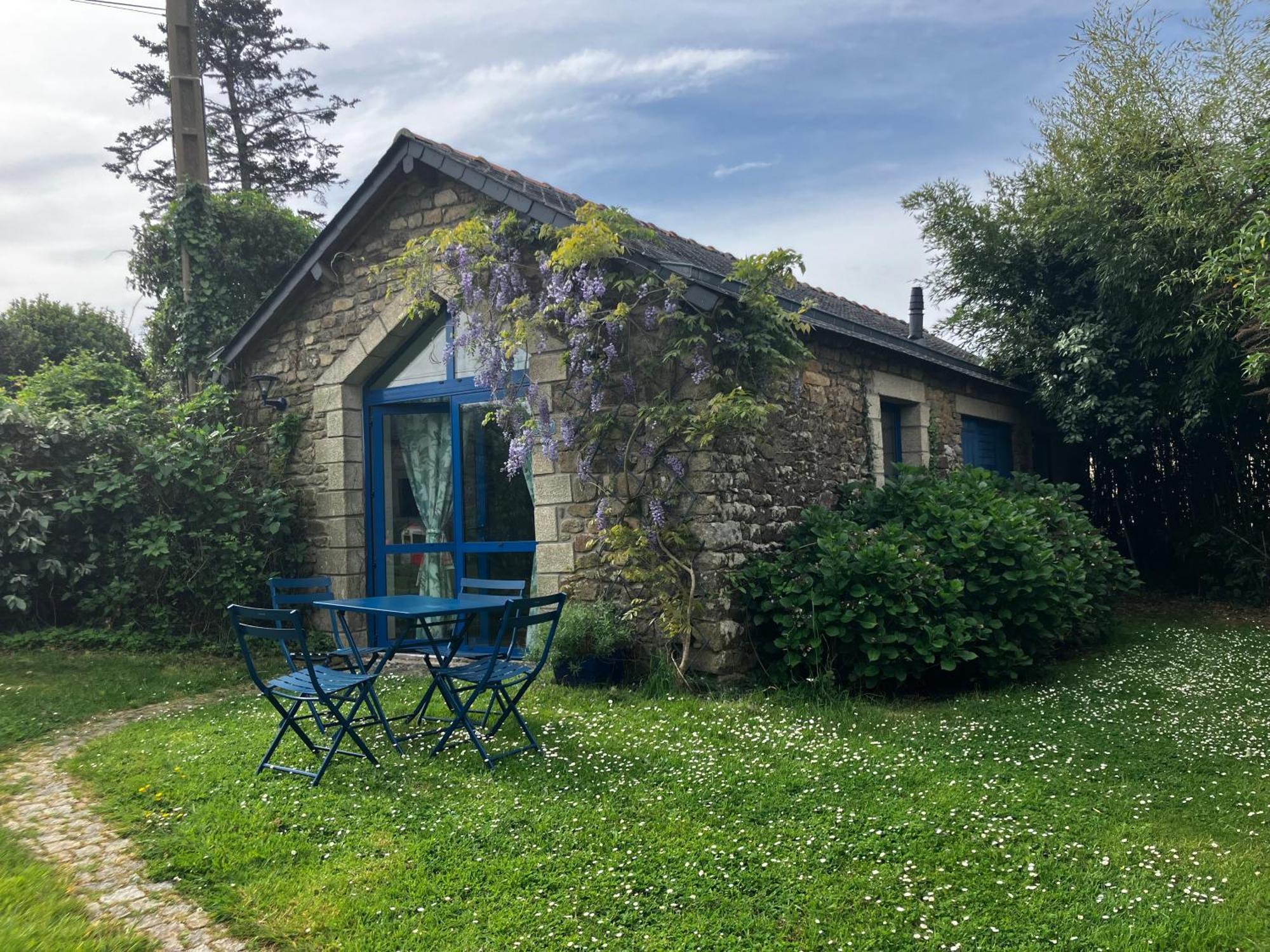 Ar Couette Bed and Breakfast Bono Buitenkant foto