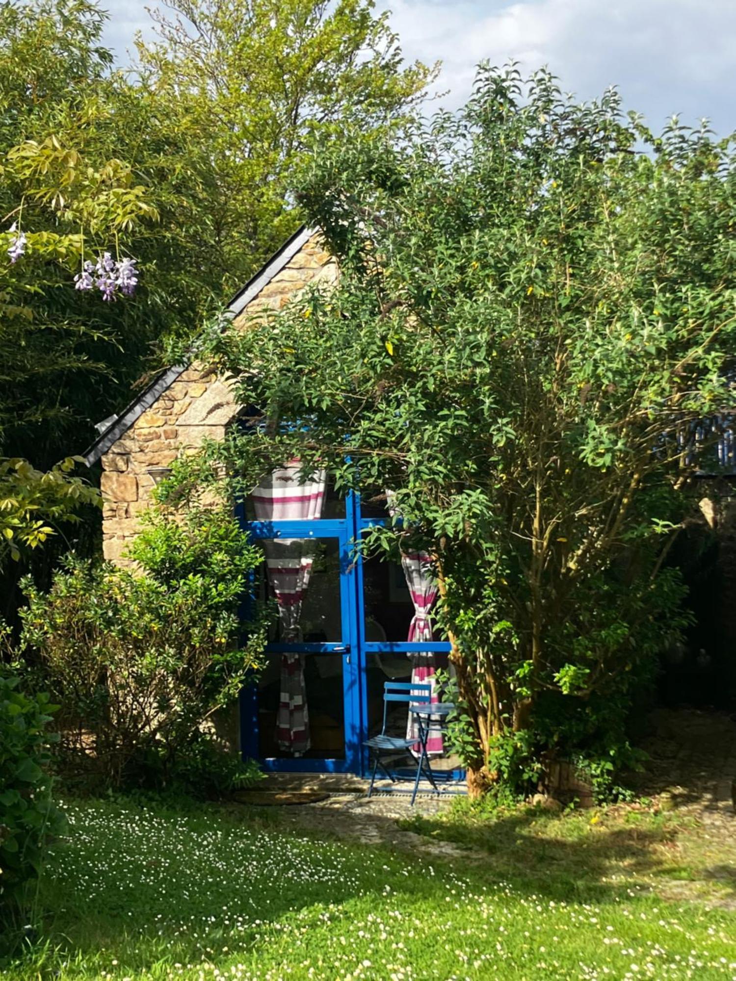 Ar Couette Bed and Breakfast Bono Buitenkant foto